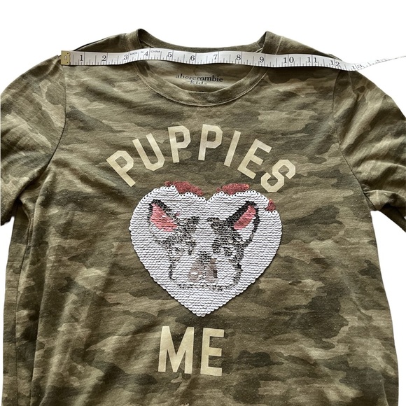 Abercrombie kids camouflage long sleeve shirt.Boston terrier with flip sequins. - Picture 4 of 9